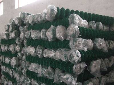 PVC coated chain link fence in packing